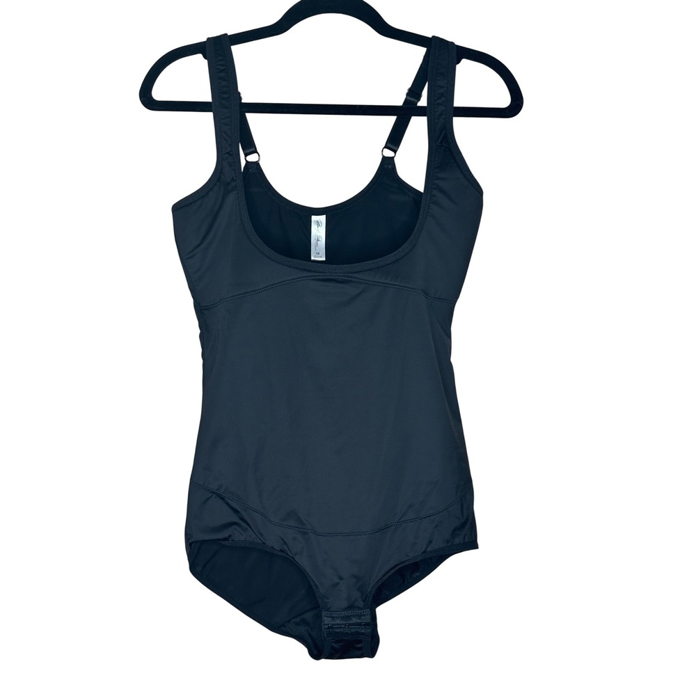 Marilyn Monroe Intimates Shapewear Super Sexy Bodysuit,‎ Open Bust, Bustier 1X